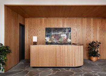 24 Hour front desk
